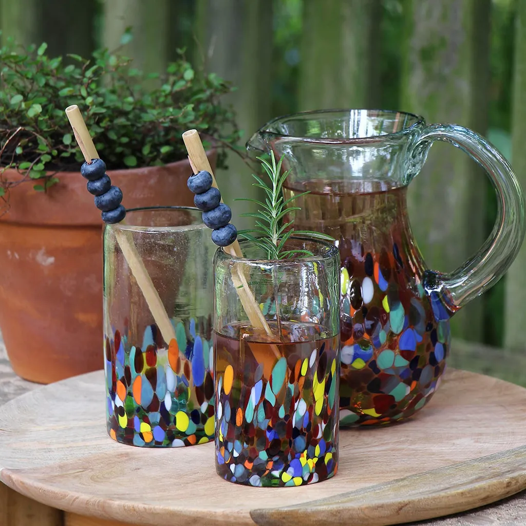 Mundgeblasenes Trinkglas Aus Mexiko Hoch 300ml Konfetti, Recyclingglas, Longdrink Glas 4 Mundgeblasenes Trinkglas Aus Mexiko Hoch 300ml Konfetti, Recyclingglas, Longdrink Glas – Bild 2