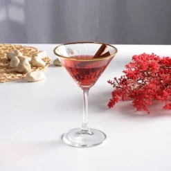 Pasabahce Martini Glas Elysia 22cl - 4 Stück - Cocktailglas -Tassenladen 30abe0ff51c5547c142f97f560a6b1c3