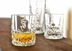 Nachtmann Whiskybecher Sculpture 365ml, Klar (4er Pack) -Tassenladen 64e357c3f8bdb86e61dbf94e25391d96