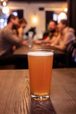 KROSNO Pure Weizen Biergläser, 6er-Set, 530 Ml -Tassenladen 79e56725daa5270601c4f2f231b93d3b