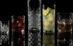 Pasabahce 52780 Shot Glas Stamper Timeless In Crystal Design 4er-Set -Tassenladen 9f2b81b4e226c611aeb4a653df3ca722