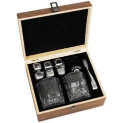 Whisky Geschenk-Set Mit 2 Gläsern, Eiswürfeln Aus Edelstahl, Zange, Samtbeutel In Einer Schönen Holzbox -Tassenladen a7370374f663eab5310c55346d82fcaa