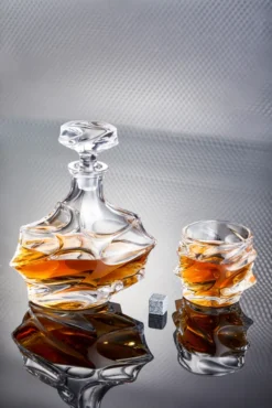 Echos Whiskyset | Whiskygläser | 7-Teiliges Whiskeyset | Geschenkset -Tassenladen a76e5f999d817da16275440c6a8535a1