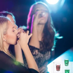 Relaxdays Tic Tac Toe Trinkspiel XL 11 Relaxdays Tic Tac Toe Trinkspiel XL -Tassenladen d36563ff6f226b0c5911e902414cd3ad