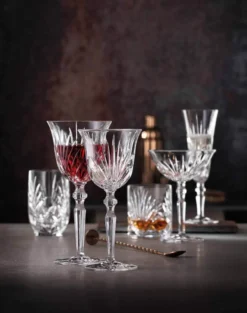 Nachtmann Cocktailschale Palais 230 Ml, Kristallglas Mit Schliffdesign (6 Stück) -Tassenladen ebedd9c614c34e5f707d8d2452a5dfa6